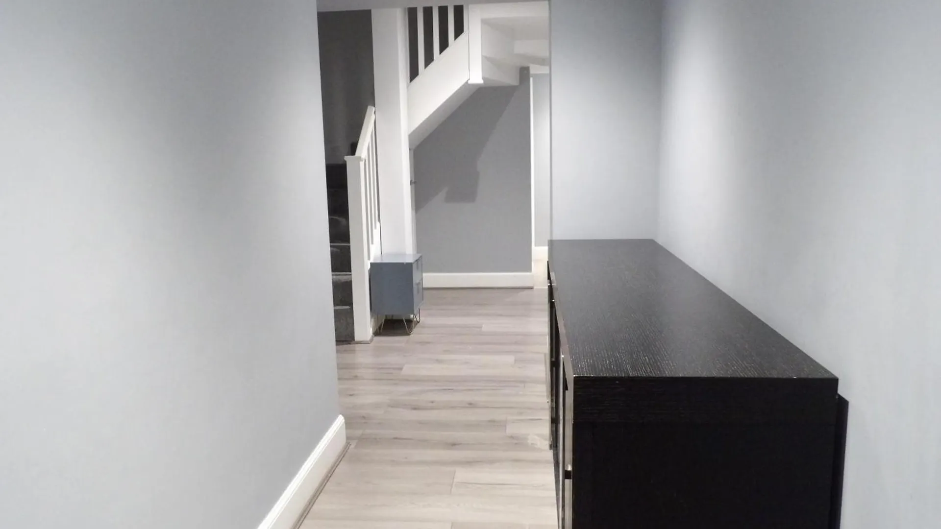 Montgomery Lovely 3 Bedroom Apartment With Private Garden In Edinburgh City Centre