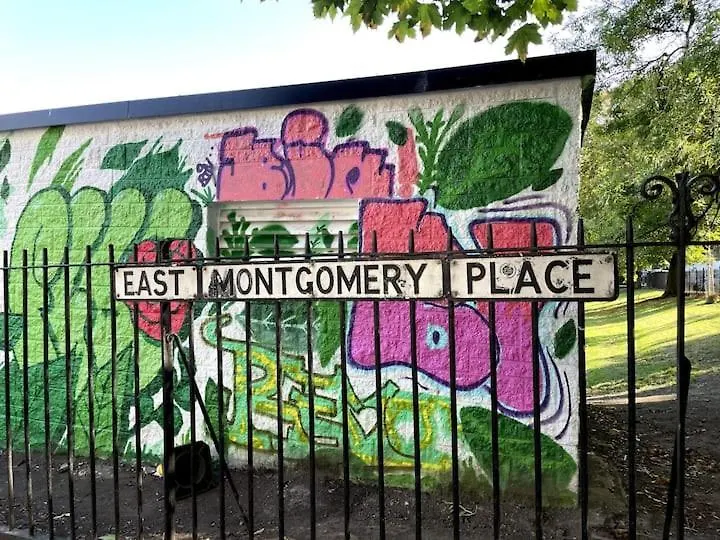 Montgomery Lovely 3 Bedroom Apartment With Private Garden In Edinburgh City Centre