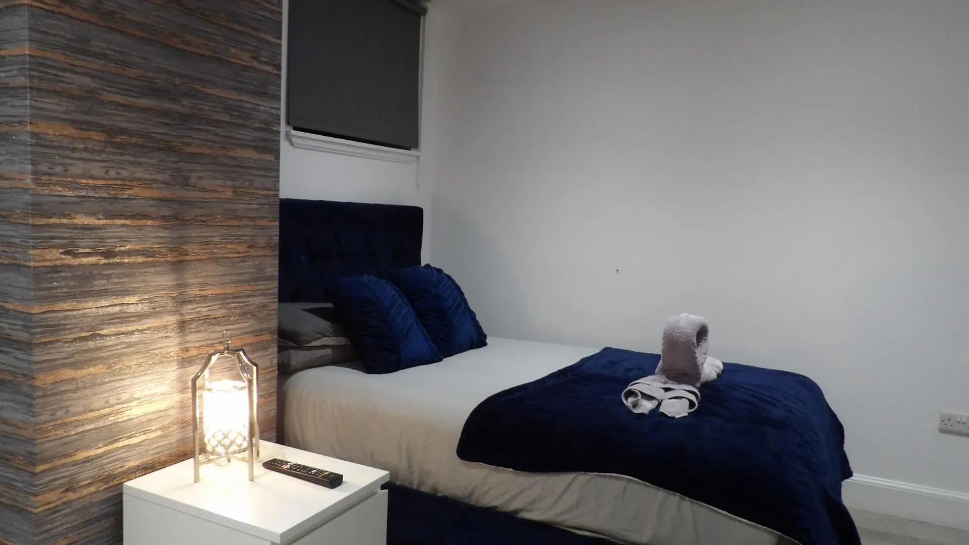 Montgomery Lovely 3 Bedroom Apartment With Private Garden In Edinburgh City Centre Egyesült Királyság
